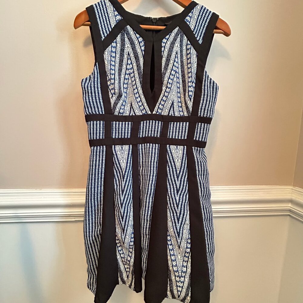 NEW with Return Tag BCBGMaxAzria Perla Dress Sleeveless Blue White Black Size 8 - Picture 12 of 12